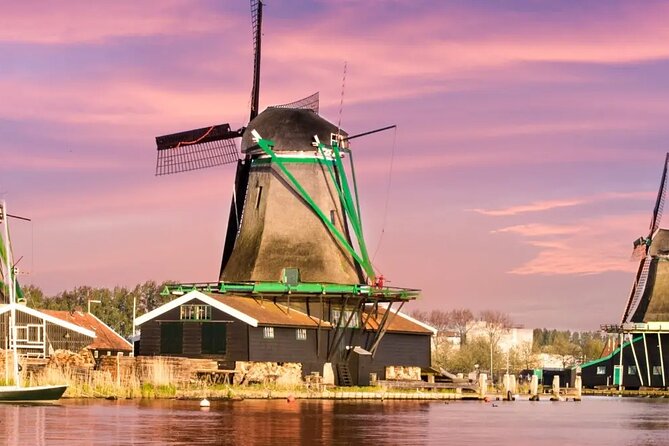 Windmills Country side tour Zaanse Schans-Cheesefactory-Volendam - How much sightseeing do you really get?