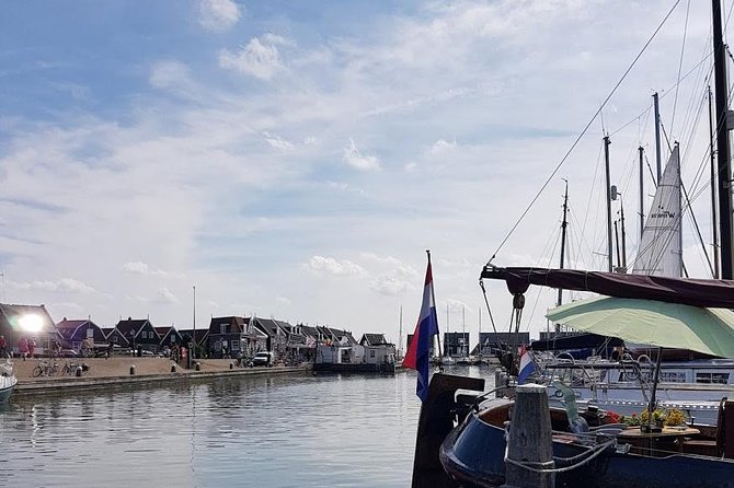 Zaanse Schans and Volendam Private Tour – Clogs, Cheese and More - Watching clogs take shape