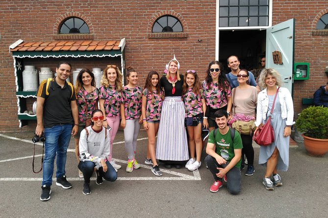 Zaanse Schans, Edam, Volendam and Marken Tour - Edam: a compact town and the day’s best tasting