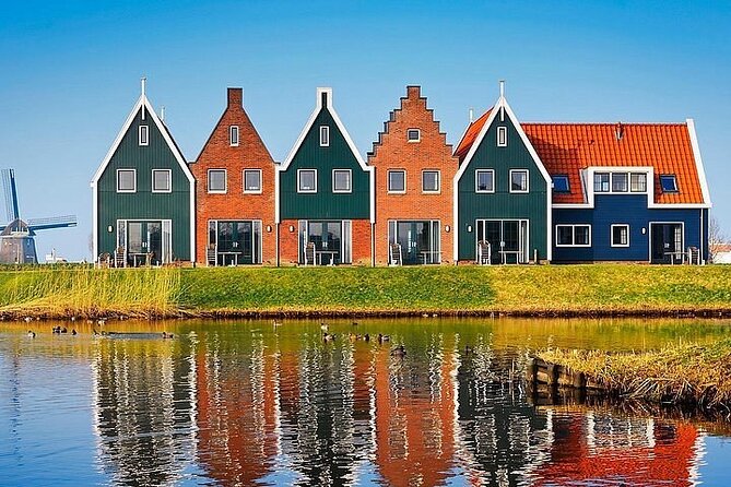 Zaanse Schans Edam Volendam Private Day Tour from Amsterdam - The smokehouse dinner from 5 to 6:30 p.m.