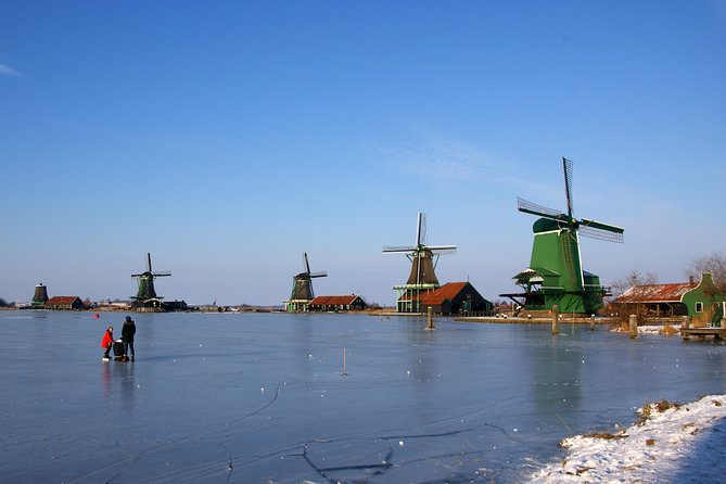 Zaanse Schans Private Tour Windmills - Three hours among windmills and village buildings