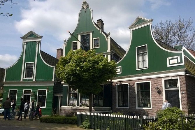 Zaanse Schans Windmills, Clogs and Dutch Cheese Small-Group Tour from Amsterdam - Kooijman clogs: a quick look at wooden-shoe making