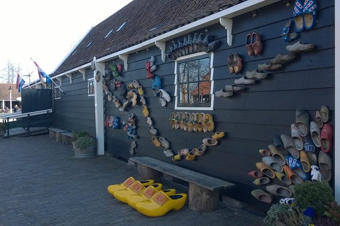 Zaanse Schans Windmills, Clogs and Dutch Cheese Small-Group Tour from Amsterdam - How much free time will you really have?