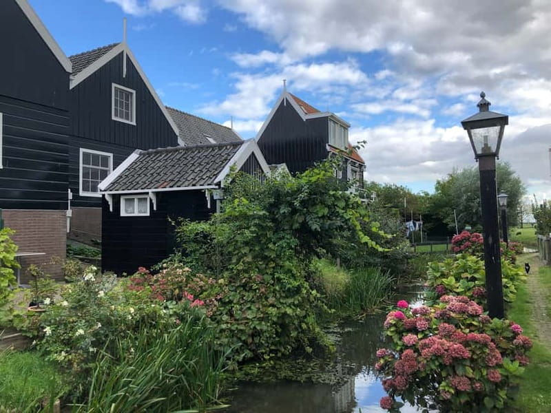 Zaanse Schans Windmills, Fishing Villages & Countryside - Marken, quieter streets and island character
