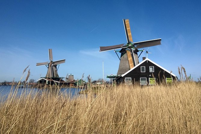 Zaanse Schans Windmills Private Tour from Amsterdam Airport - The private ride with Zaan Tours