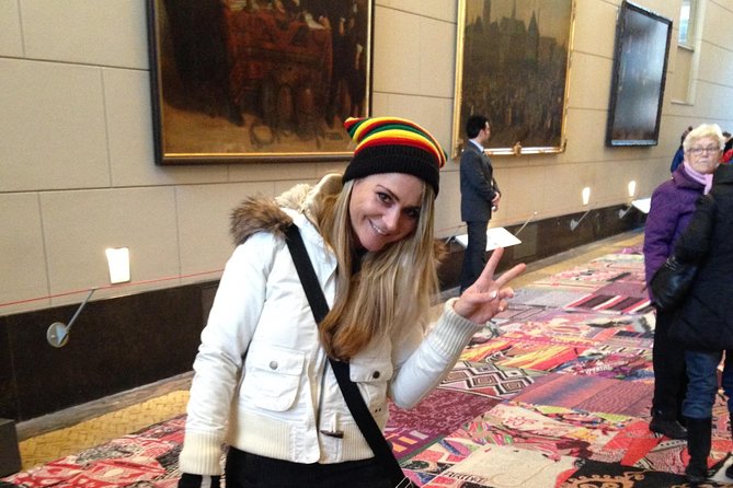 Zen Amsterdam Tour : Alternative History and High Experiences - Spuistraat and the old city streets