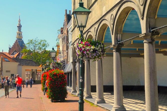 Zierikzee: Story tour The Legends NL/EN - Job Baster and the city’s scientific side